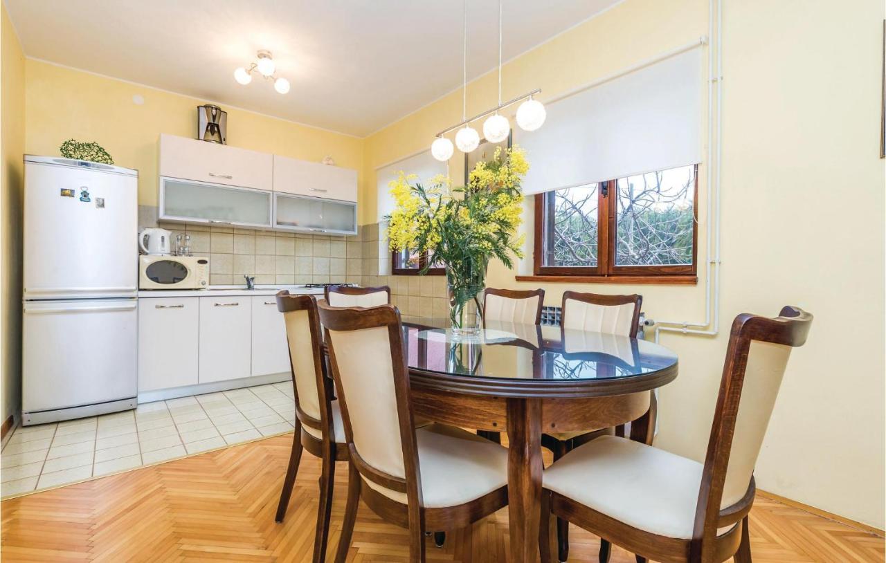 Lovely Apartment In Matulji With Kitchen Екстер'єр фото