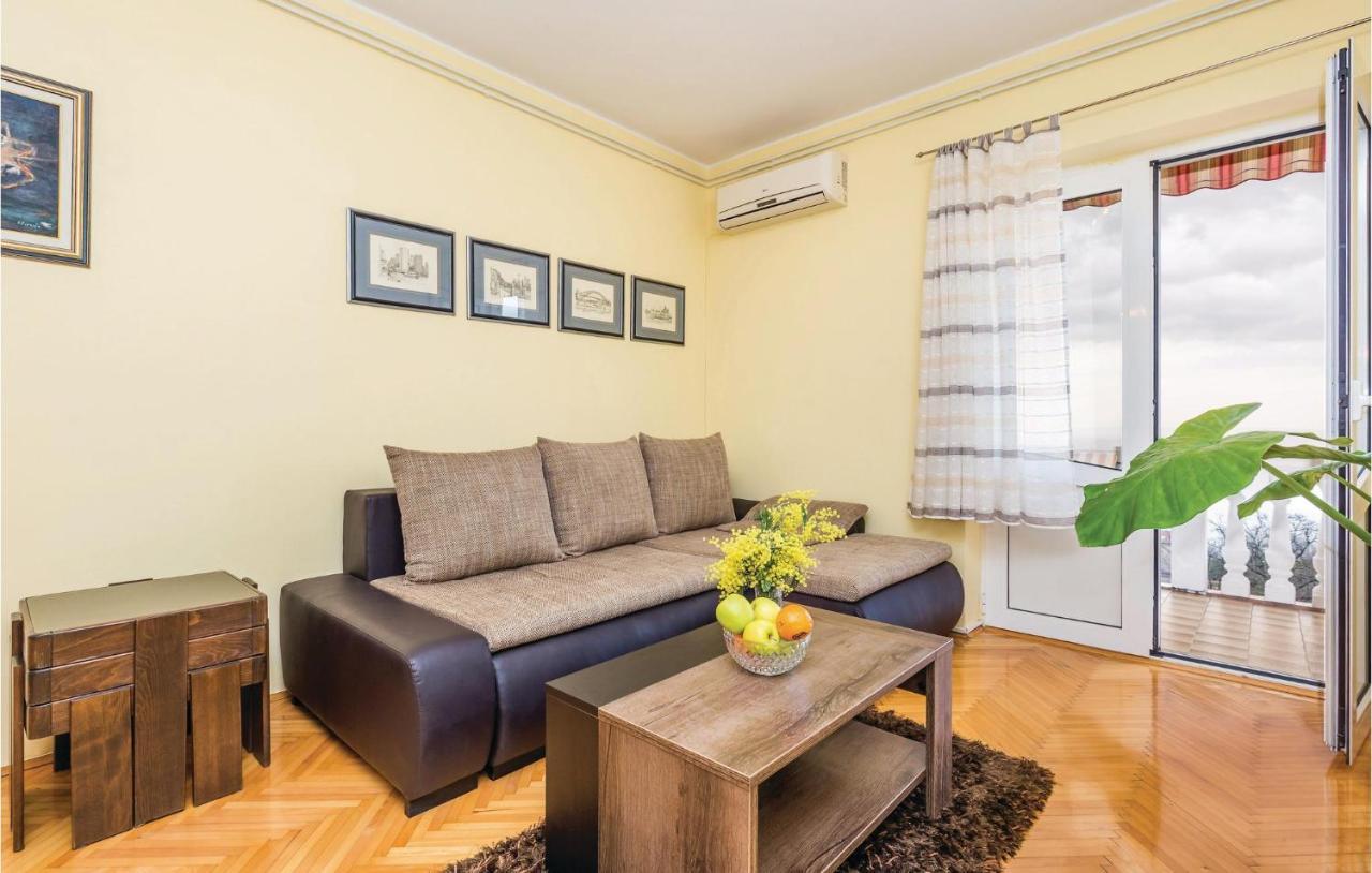 Lovely Apartment In Matulji With Kitchen Екстер'єр фото